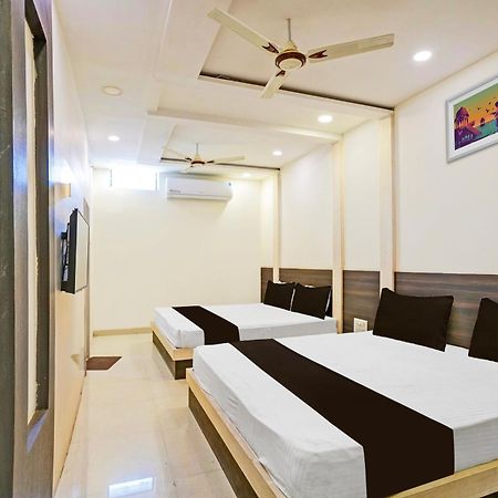 Super Hotel O Shri Shiva Palace Rāipur Zewnętrze zdjęcie
