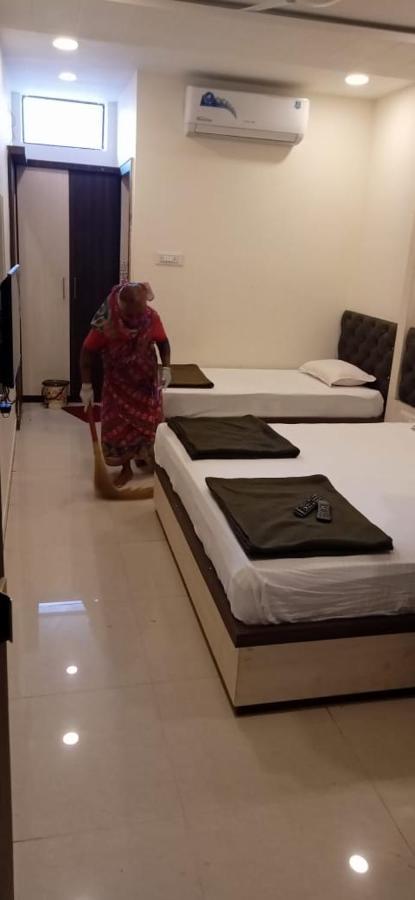 Super Hotel O Shri Shiva Palace Rāipur Zewnętrze zdjęcie