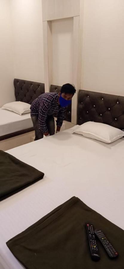 Super Hotel O Shri Shiva Palace Rāipur Zewnętrze zdjęcie