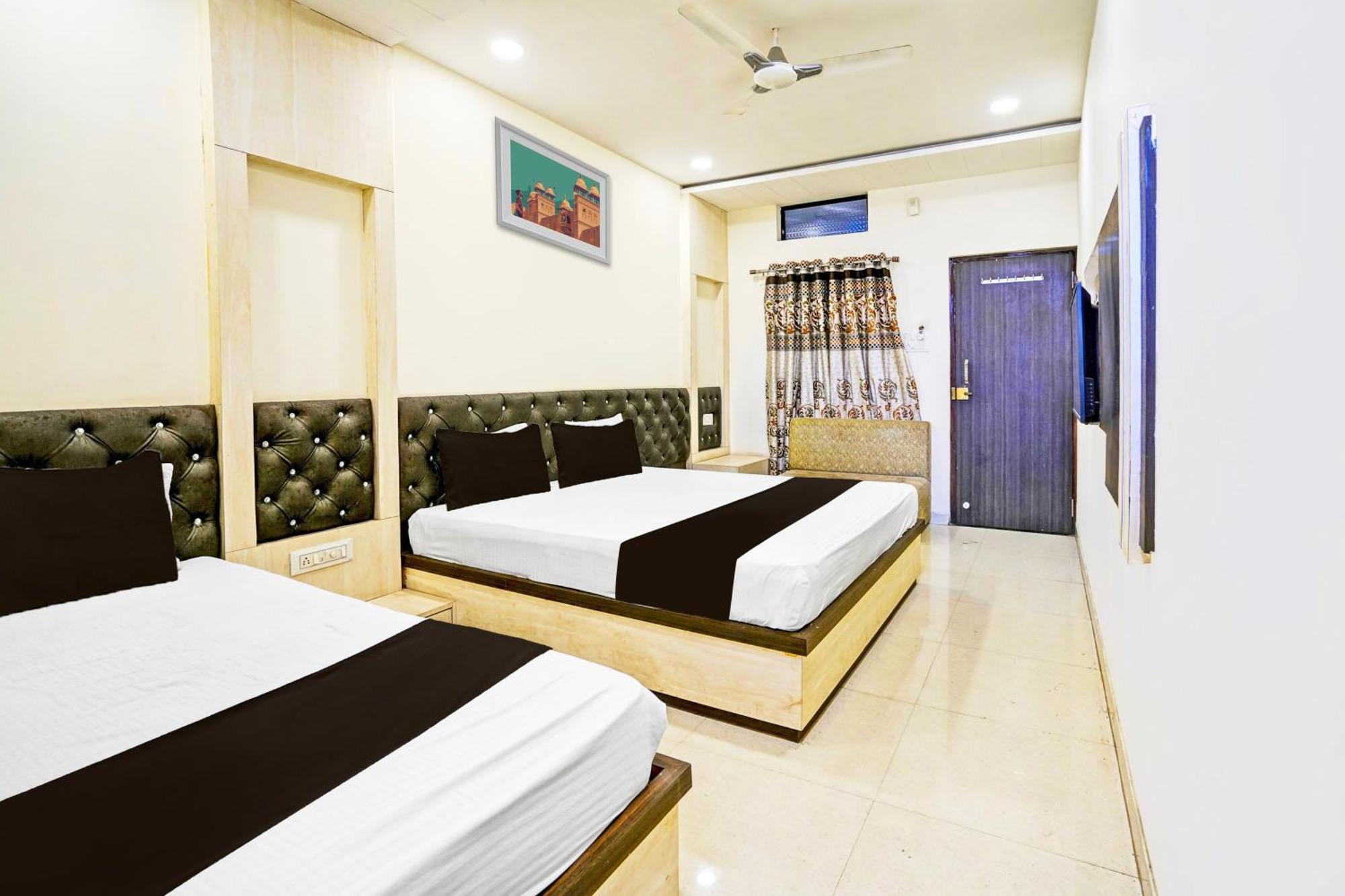 Super Hotel O Shri Shiva Palace Rāipur Zewnętrze zdjęcie