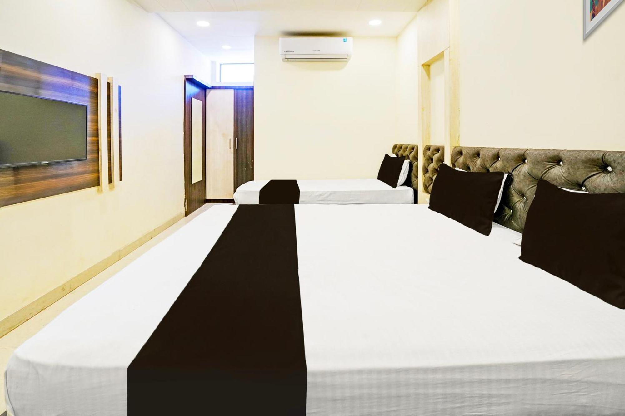 Super Hotel O Shri Shiva Palace Rāipur Zewnętrze zdjęcie
