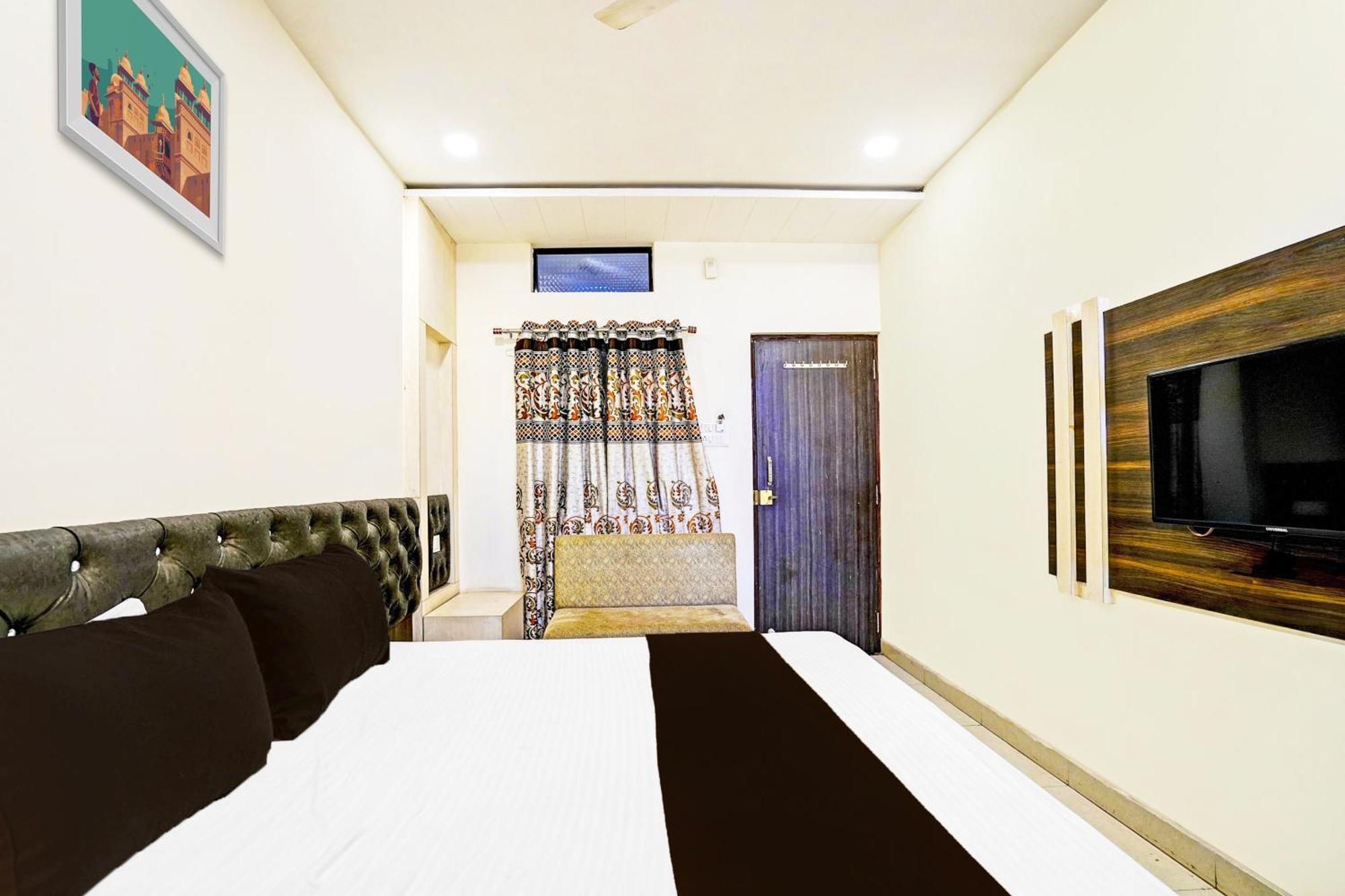 Super Hotel O Shri Shiva Palace Rāipur Zewnętrze zdjęcie