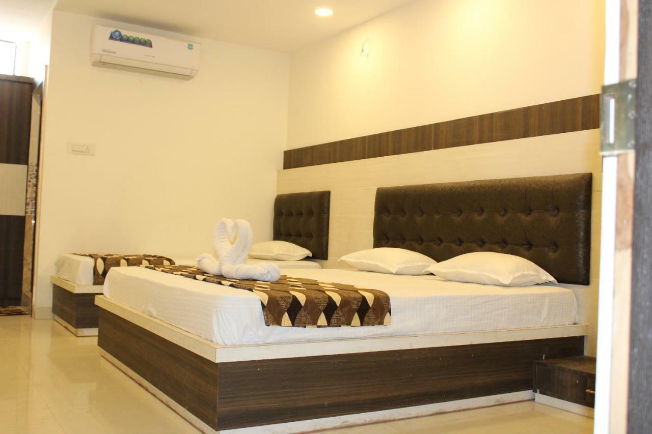 Super Hotel O Shri Shiva Palace Rāipur Zewnętrze zdjęcie