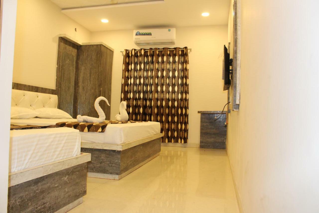 Super Hotel O Shri Shiva Palace Rāipur Zewnętrze zdjęcie