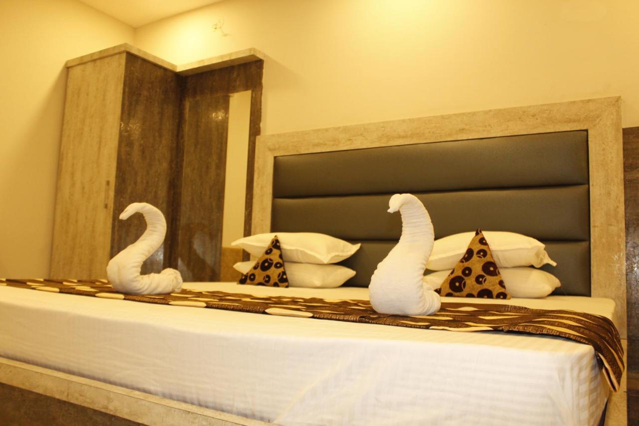 Super Hotel O Shri Shiva Palace Rāipur Zewnętrze zdjęcie